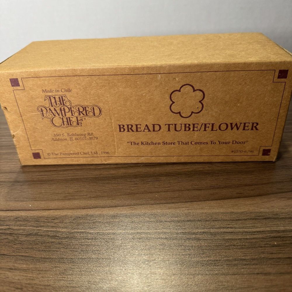 The Pampered Chef Bread Tube Flower Design #1550-6/96 1996 New Sealed‎ In Box